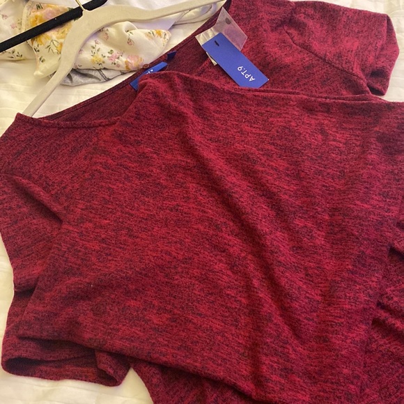 Apartment 9long size large dress, two wearable Waze for a removable scarf NWOT - Picture 4 of 4